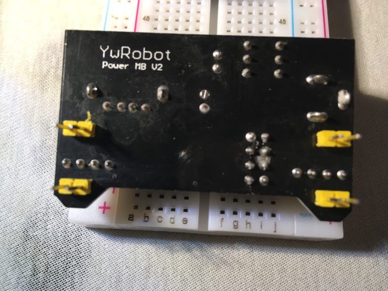 YwRobot V2 Netzteil